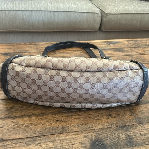 Authentic Gucci medium, Abbey coated canvas, shoulder bag, beige - Picture 3 of 12